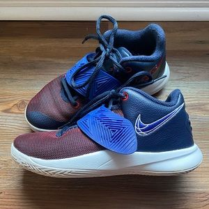 Nike Kyrie Basketball shoe size 2